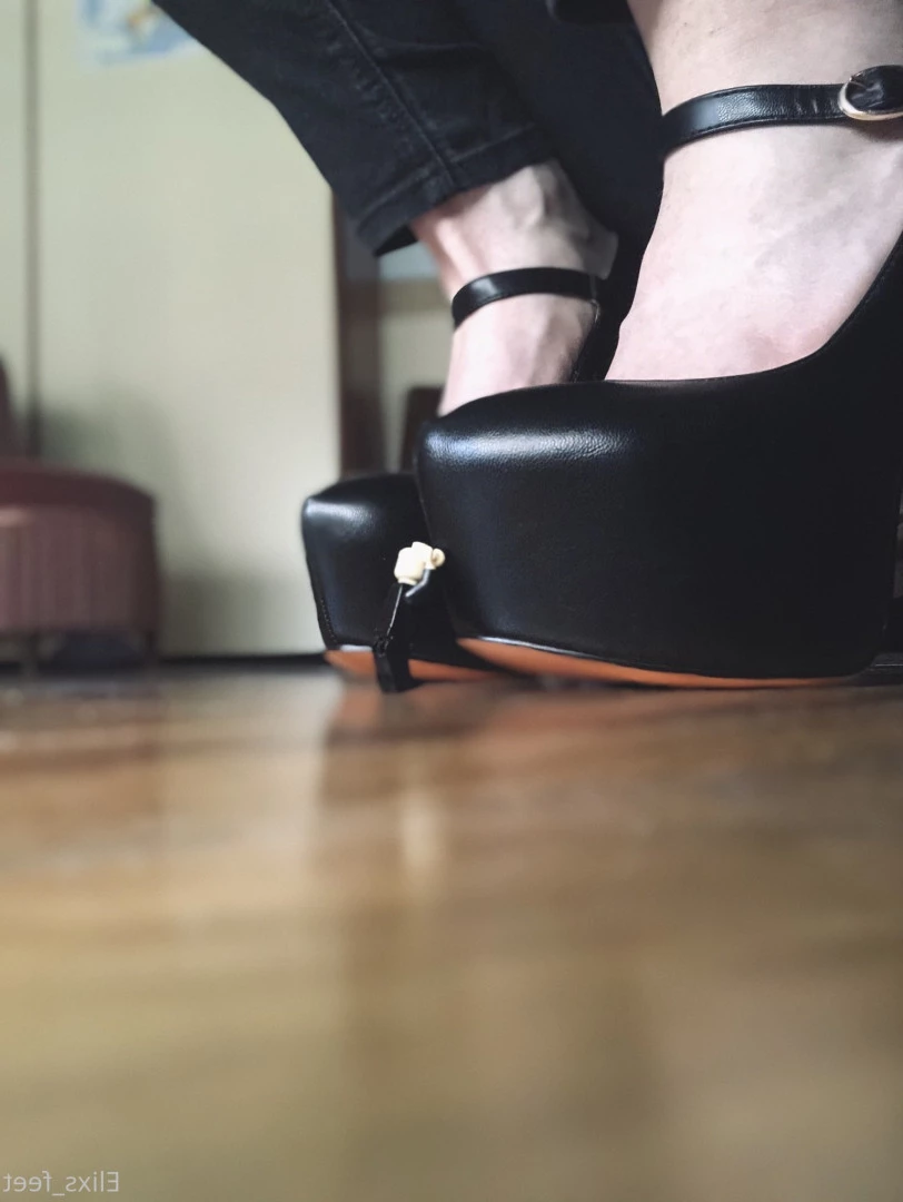 Giantess Elixs [ giantesselixs ] Onlyfans leaked photo 7452908 on Hotleaks.tv