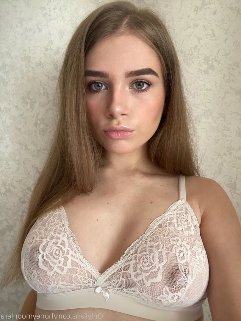 Lera Moon 🌙 [ honeymoonlera ] Onlyfans leaked photo 7426330 on Hotleaks.tv