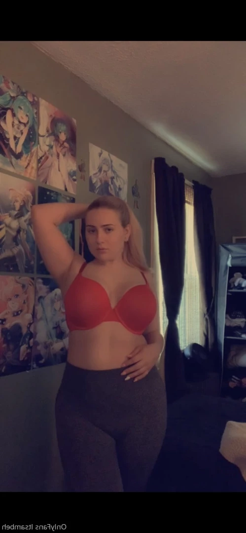 Amby [ itsambeh ] Onlyfans leaked photo 7572174 on Hotleaks.tv