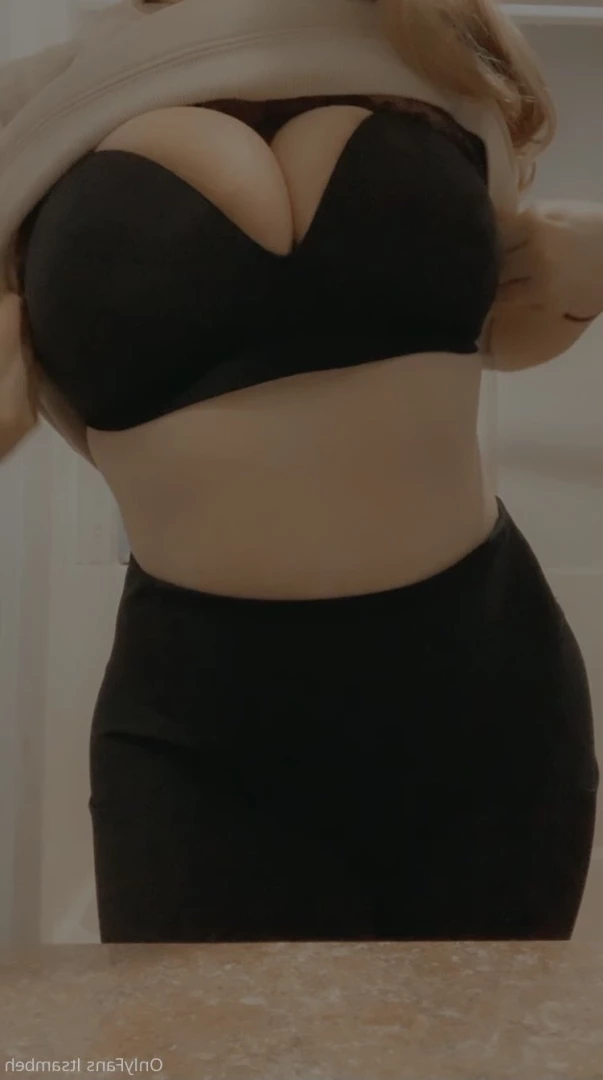 Amby [ itsambeh ] Onlyfans leaked photo 7573431 on Hotleaks.tv