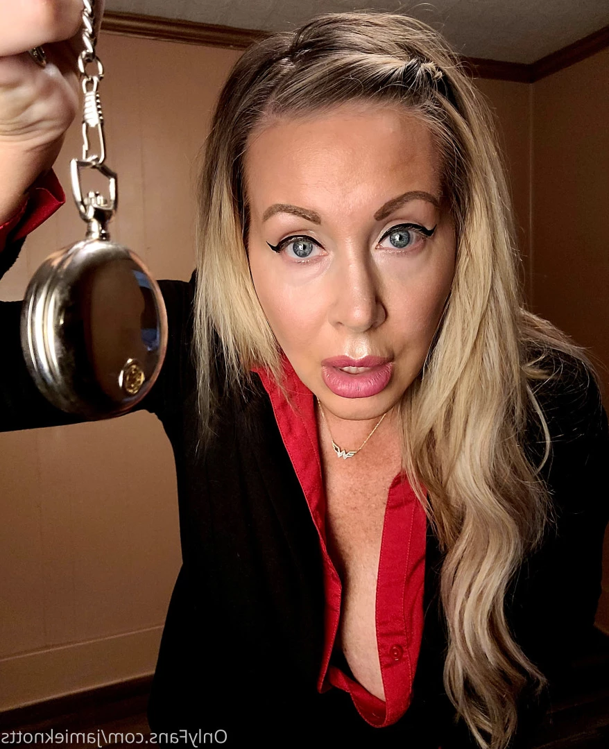 👑Jamie Knotts "The Knotty Bunny" [ jamieknotts ] Onlyfans leaked photo 7553968 on Hotleaks.tv