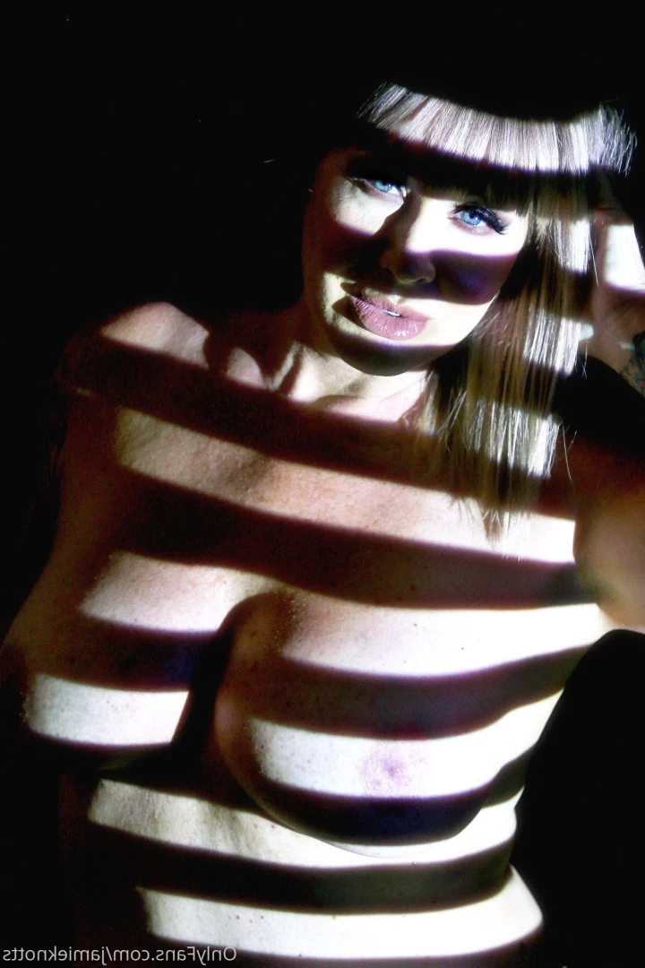 👑Jamie Knotts "The Knotty Bunny" [ jamieknotts ] Onlyfans leaked photo 7555390 on Hotleaks.tv