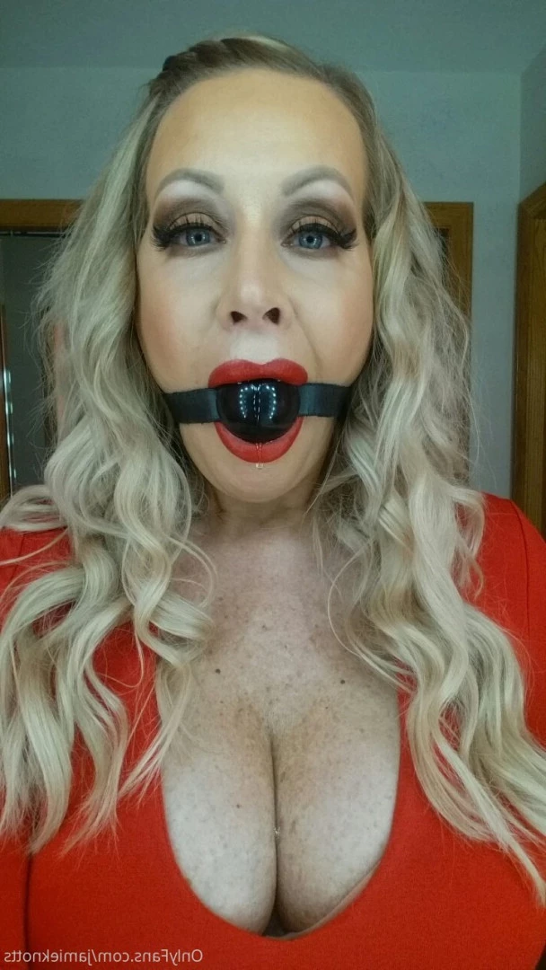 👑Jamie Knotts "The Knotty Bunny" [ jamieknotts ] Onlyfans leaked photo 7561746 on Hotleaks.tv