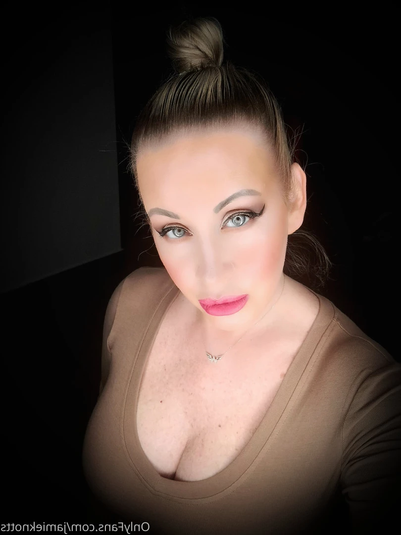 👑Jamie Knotts "The Knotty Bunny" [ jamieknotts ] Onlyfans leaked photo 7562157 on Hotleaks.tv