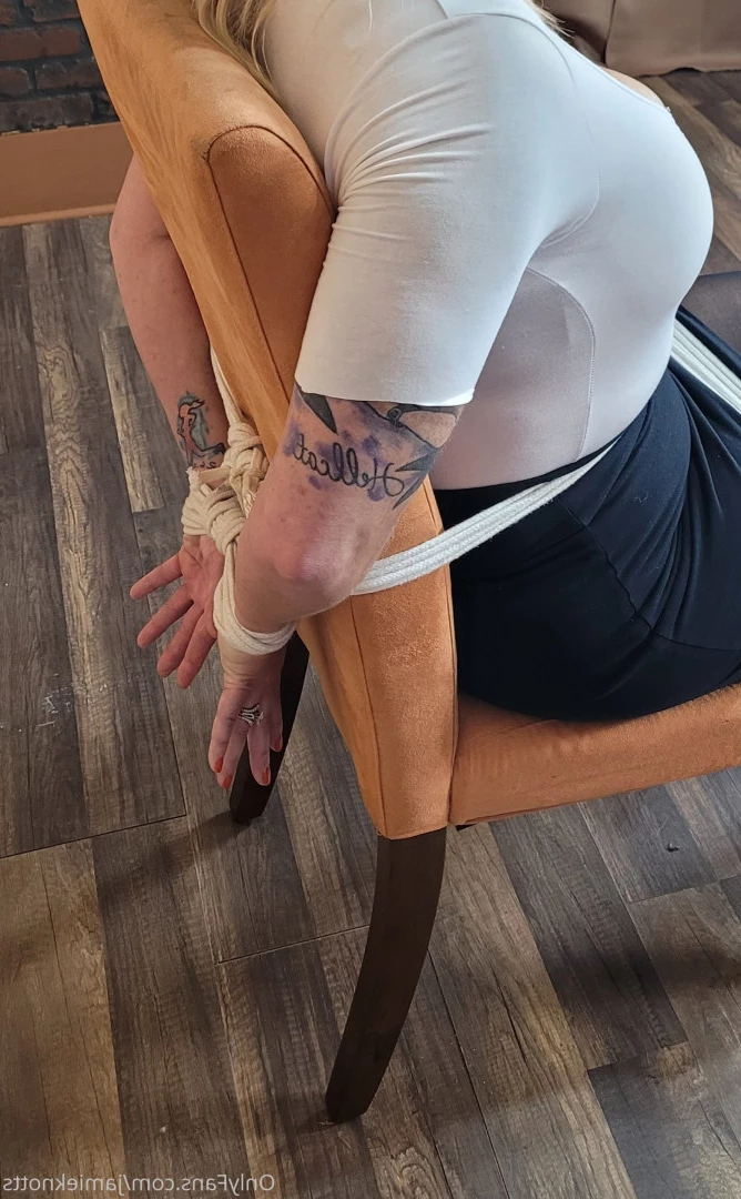 👑Jamie Knotts "The Knotty Bunny" [ jamieknotts ] Onlyfans leaked photo 7565916 on Hotleaks.tv