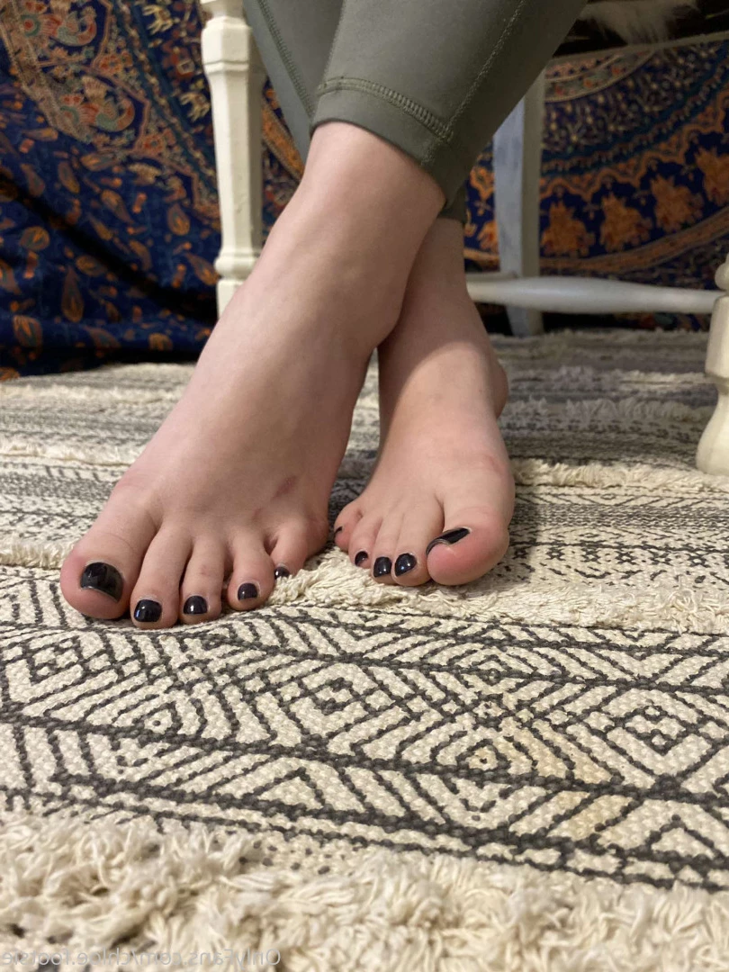 Kayla's Toes [ kayla.footsie ] Onlyfans leaked photo 7344133 on Hotleaks.tv
