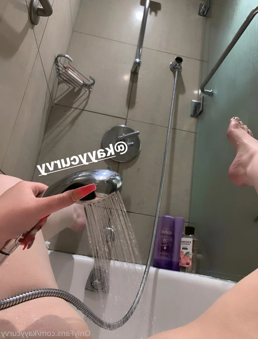 𝙆 𝘼 𝙔 𝙔👯 𝘾 𝙐 𝙍 𝙑 𝙔 [ kayycurvy ] Onlyfans leaked photo 7516145 on Hotleaks.tv