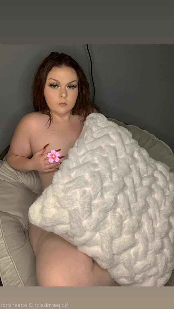 𝙆 𝘼 𝙔 𝙔👯 𝘾 𝙐 𝙍 𝙑 𝙔 [ kayycurvy ] Onlyfans leaked photo 7516835 on Hotleaks.tv