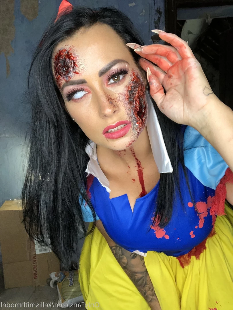kelliSmith [ kellismithmodel ] Onlyfans leaked photo 7242727 on Hotleaks.tv