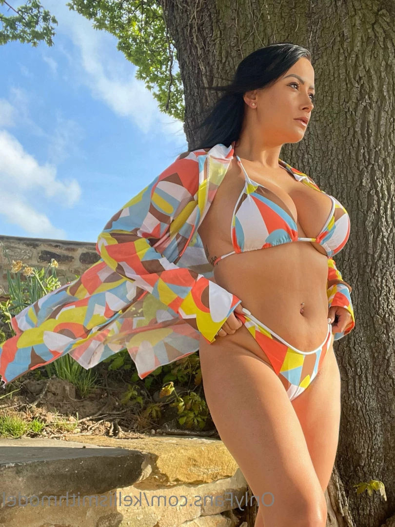 kelliSmith [ kellismithmodel ] Onlyfans leaked photo 7265057 on Hotleaks.tv