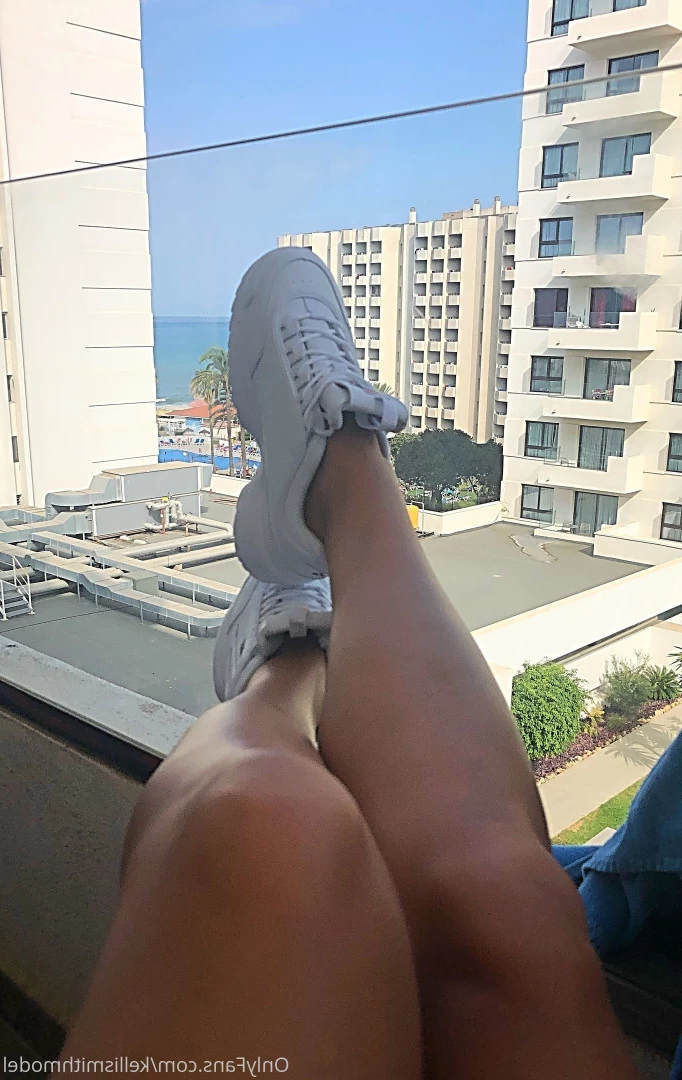 kelliSmith [ kellismithmodel ] Onlyfans leaked photo 7306941 on Hotleaks.tv