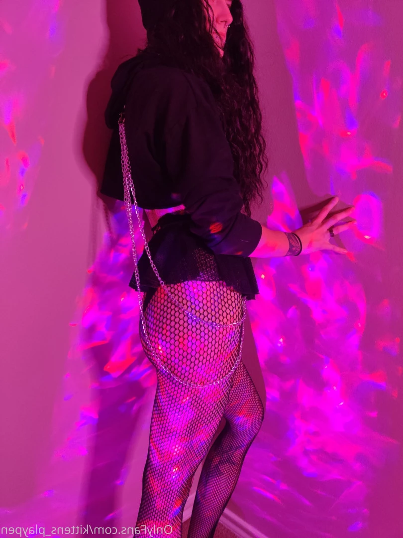 Kitten/Kat🐈🌸 [ kittens_playpen ] Onlyfans leaked photo 10531692 on Hotleaks.tv