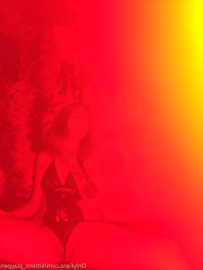 Kitten/Kat🐈🌸 [ kittens_playpen ] Onlyfans leaked photo 10604579 on Hotleaks.tv
