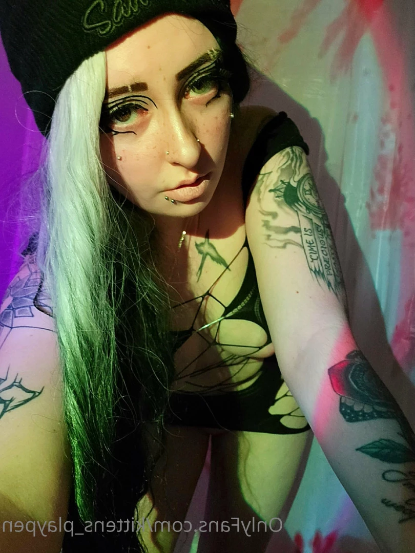 Kitten/Kat🐈🌸 [ kittens_playpen ] Onlyfans leaked photo 10617512 on Hotleaks.tv
