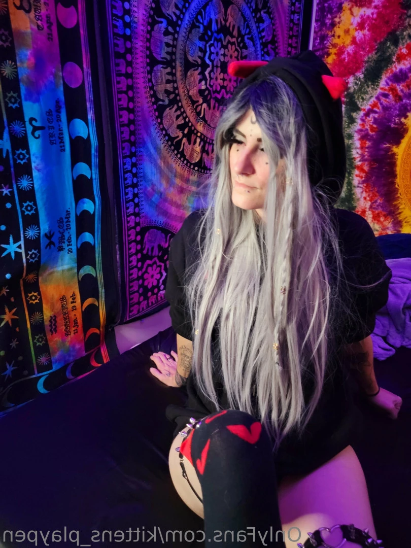 Kitten/Kat🐈🌸 [ kittens_playpen ] Onlyfans leaked photo 10630930 on Hotleaks.tv