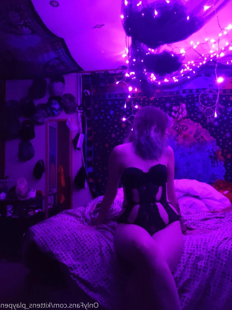 Kitten/Kat🐈🌸 [ kittens_playpen ] Onlyfans leaked photo 10665851 on Hotleaks.tv