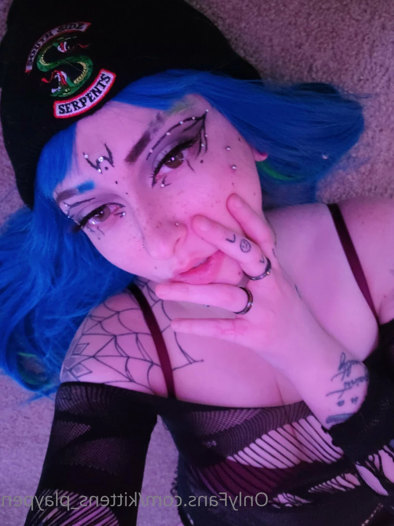Kitten/Kat🐈🌸 [ kittens_playpen ] Onlyfans leaked photo 10683363 on Hotleaks.tv