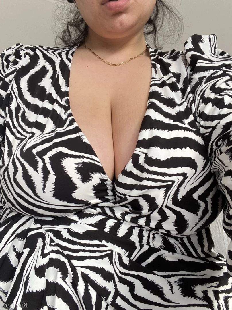 Kiwi BBW [ kiwibbw ] Onlyfans leaked photo 12242012 on Hotleaks.tv