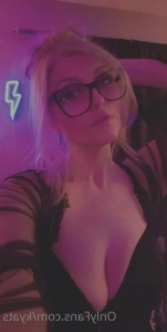 7035572