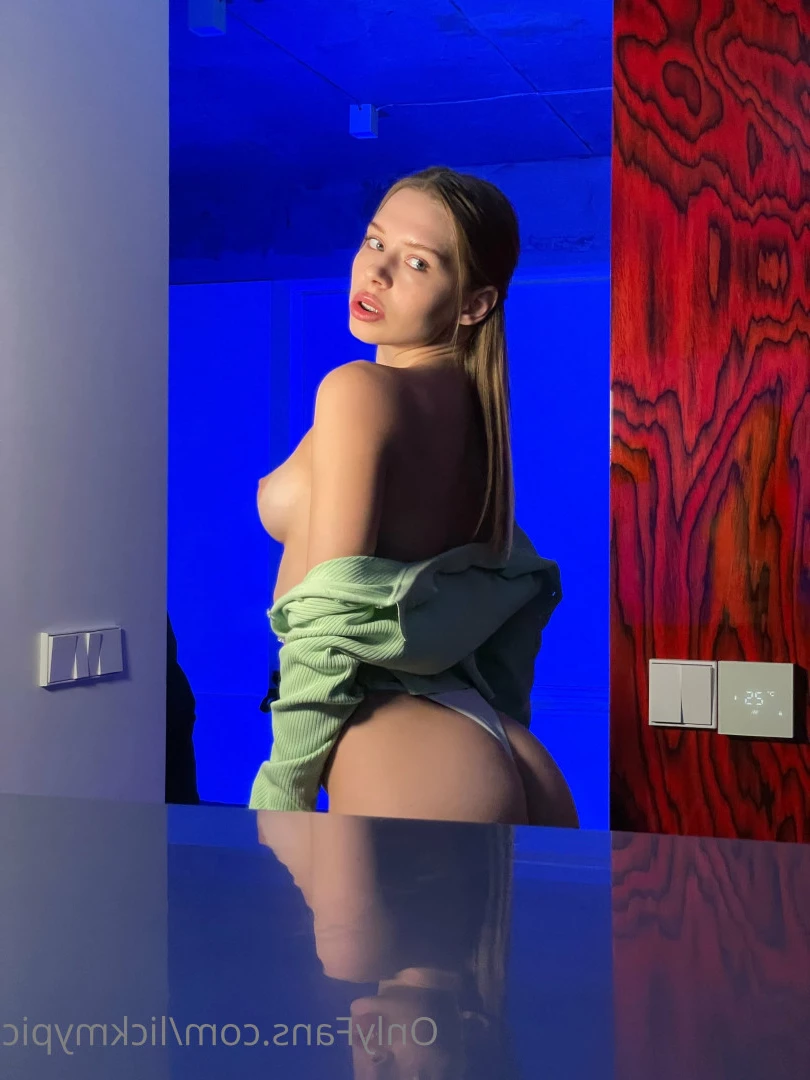 Alexa Martens [ lickmypic ] Onlyfans leaked photo 6862926 on Hotleaks.tv