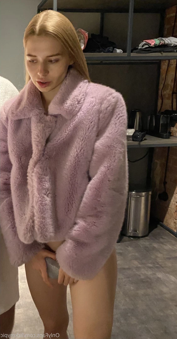 Alexa Martens [ lickmypic ] Onlyfans leaked photo 6862934 on Hotleaks.tv