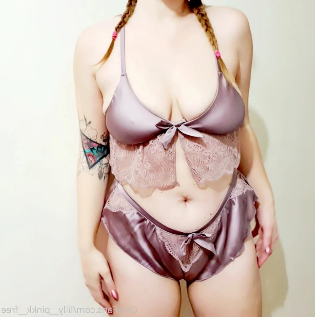 𝙇𝙞𝙡𝙡𝙮 𝙋𝙞𝙚 🥧💦 [ lillypiee ] Onlyfans leaked photo 6534441 on Hotleaks.tv