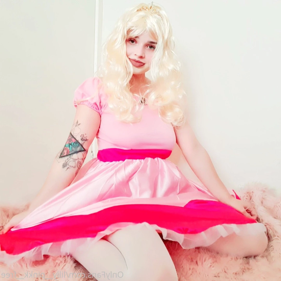 𝙇𝙞𝙡𝙡𝙮 𝙋𝙞𝙚 🥧💦 [ lillypiee ] Onlyfans leaked photo 6535144 on Hotleaks.tv