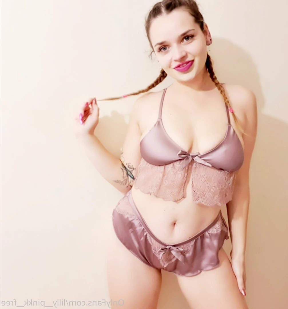 𝙇𝙞𝙡𝙡𝙮 𝙋𝙞𝙚 🥧💦 [ lillypiee ] Onlyfans leaked photo 6535738 on Hotleaks.tv