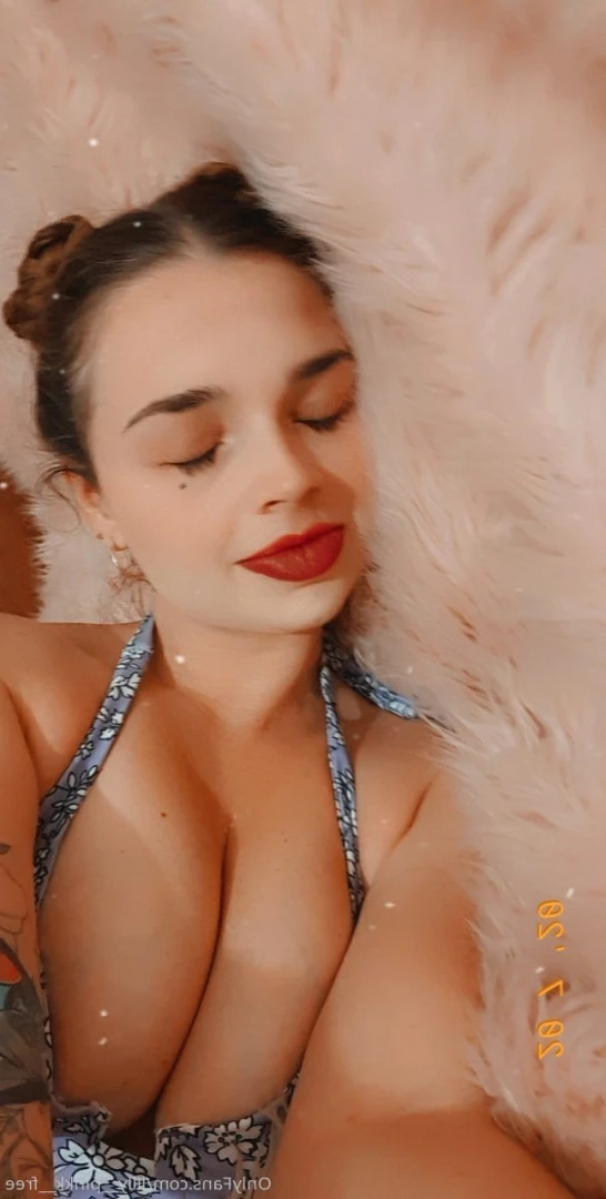 𝙇𝙞𝙡𝙡𝙮 𝙋𝙞𝙚 🥧💦 [ lillypiee ] Onlyfans leaked photo 6535750 on Hotleaks.tv