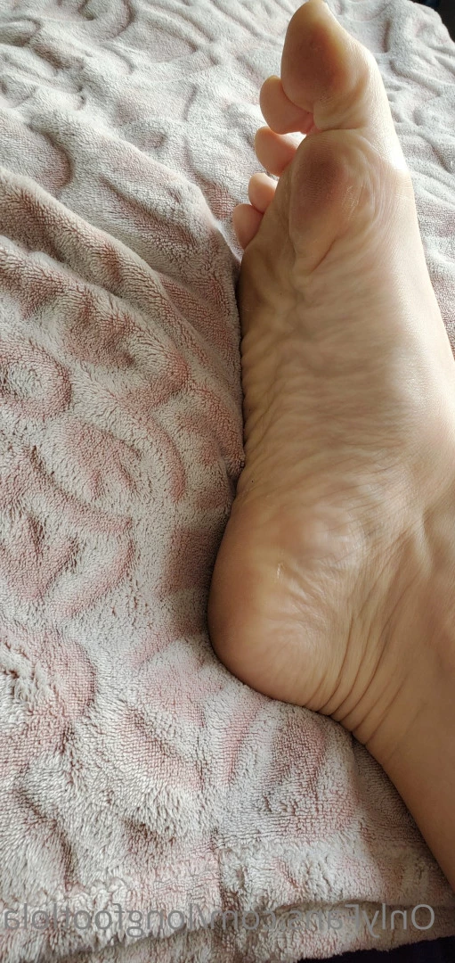 Lola Longfoot [ longfootlola ] Onlyfans leaked photo 7446394 on Hotleaks.tv