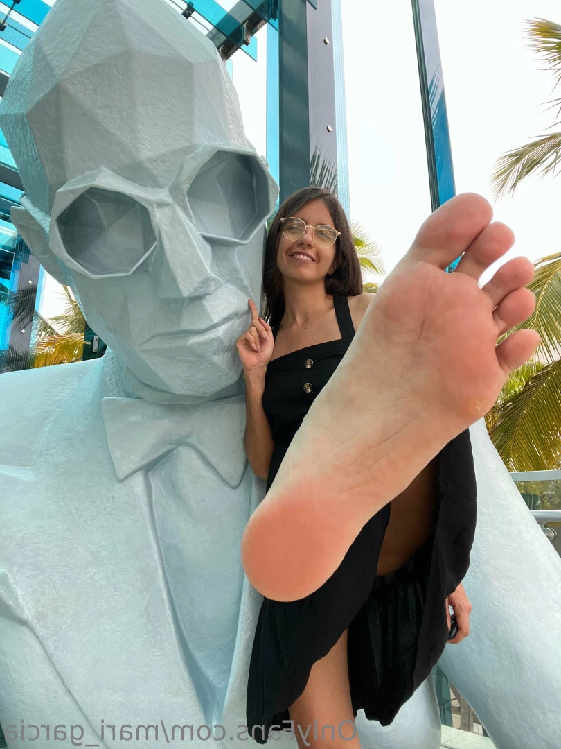 Goddess Mari - FinDom/FootDom/FemDom [ mari_garcia ] Onlyfans leaked photo 7441688 on Hotleaks.tv