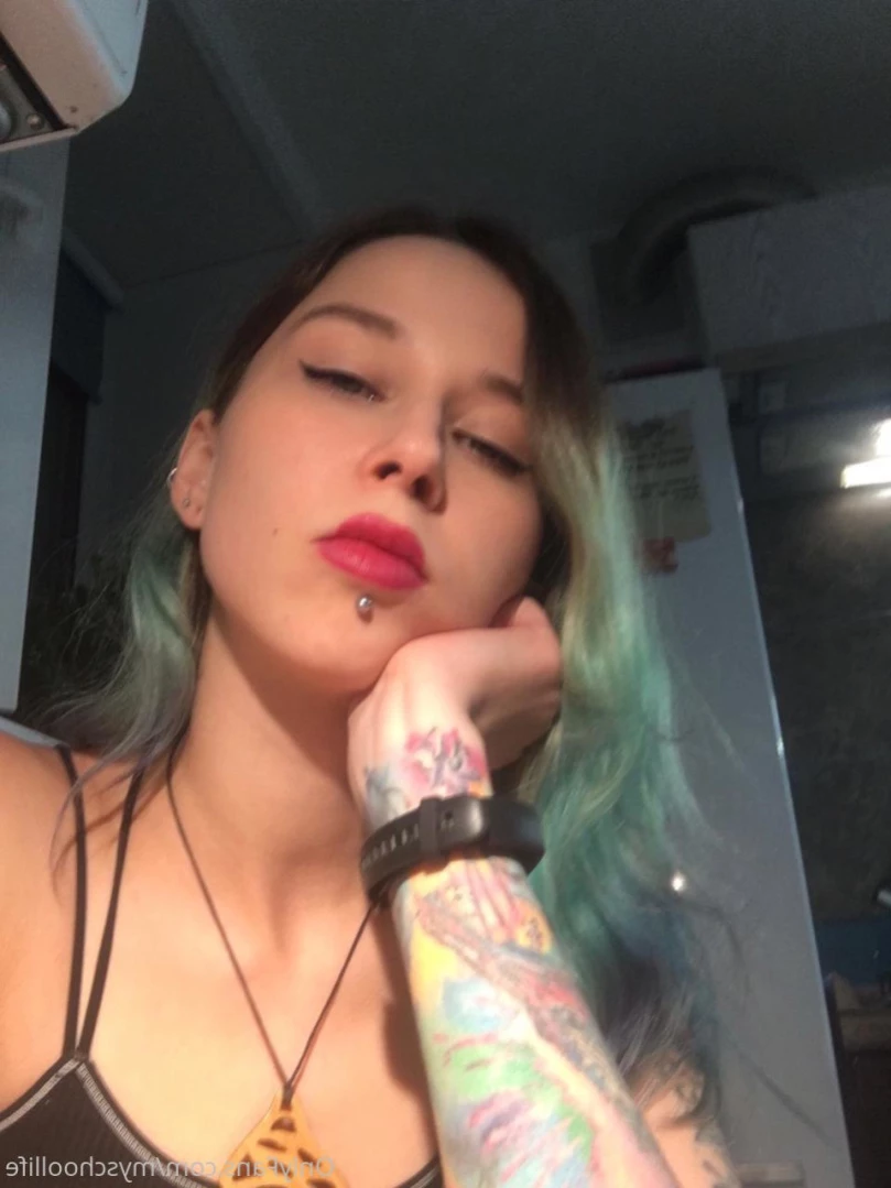 myschoollife Onlyfans leaked photo 11688733 on Hotleaks.tv