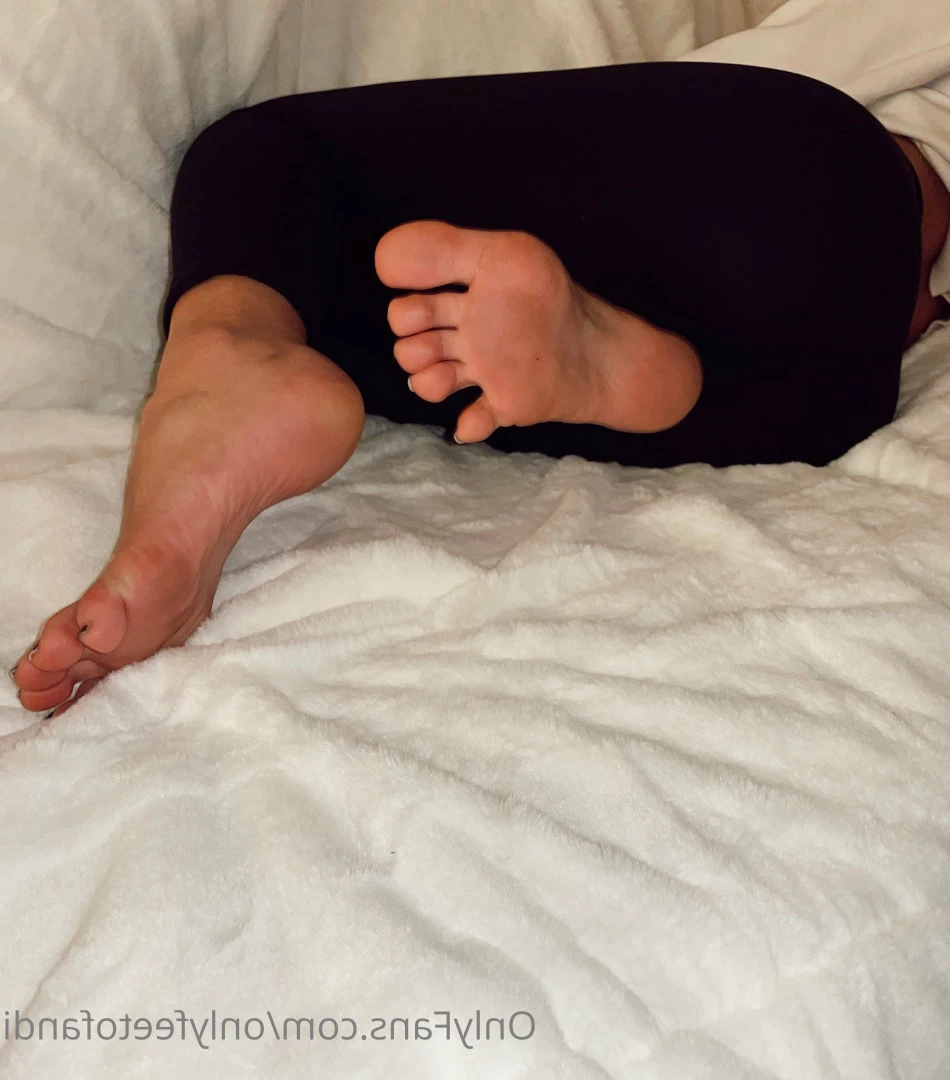 Andi [ onlyfeetofandi ] Onlyfans leaked photo 6988281 on Hotleaks.tv