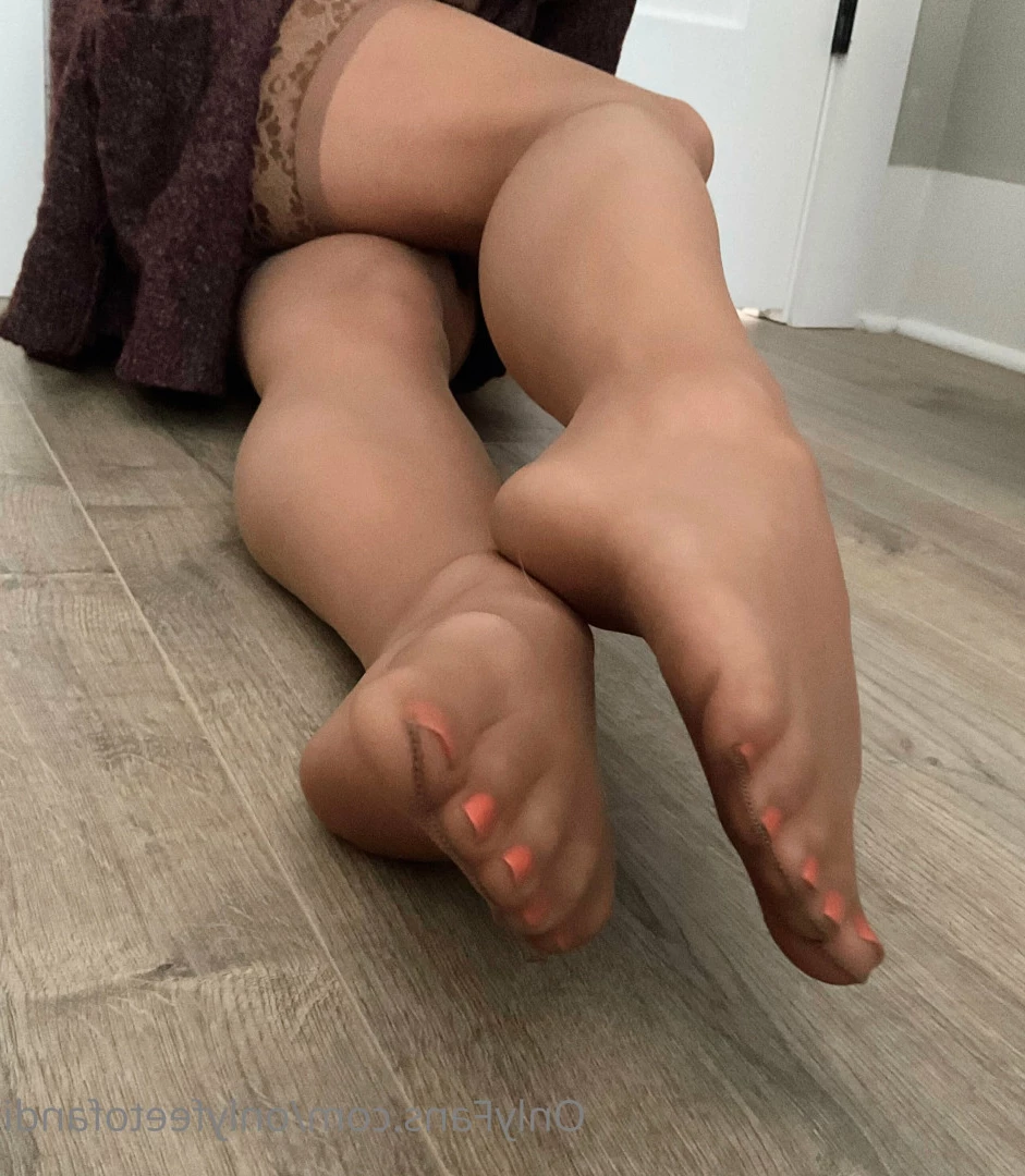 Andi [ onlyfeetofandi ] Onlyfans leaked photo 6991982 on Hotleaks.tv