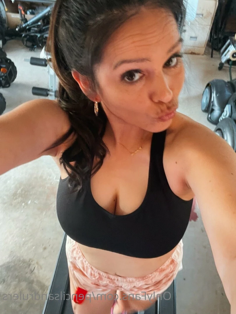 Debbie Martinez [ pencilsandrulers ] Onlyfans leaked photo 7339633 on Hotleaks.tv