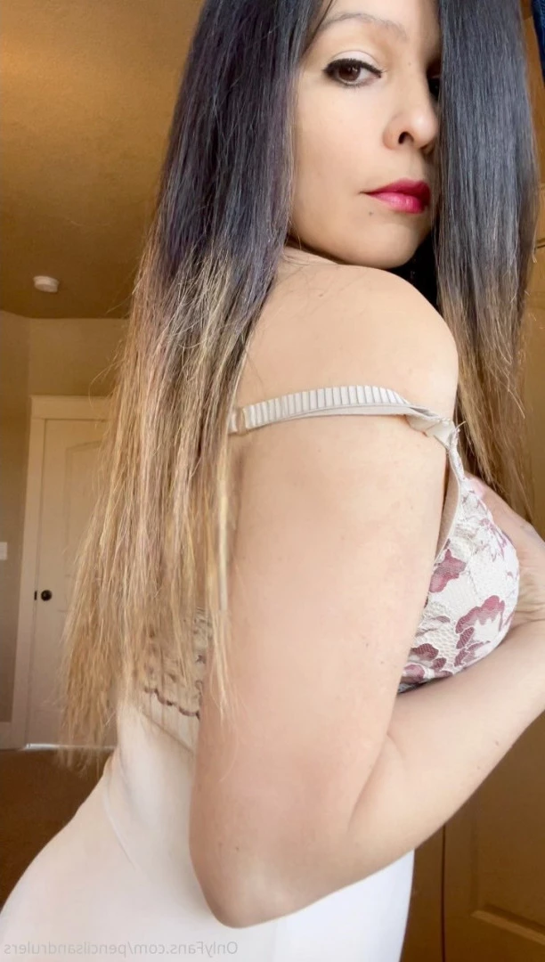 Debbie Martinez [ pencilsandrulers ] Onlyfans leaked photo 7340608 on Hotleaks.tv