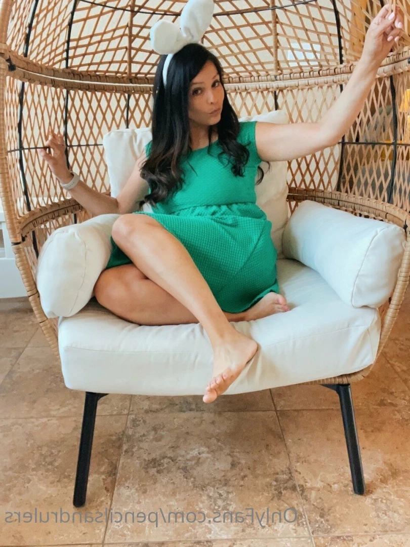 Debbie Martinez [ pencilsandrulers ] Onlyfans leaked photo 7349058 on Hotleaks.tv
