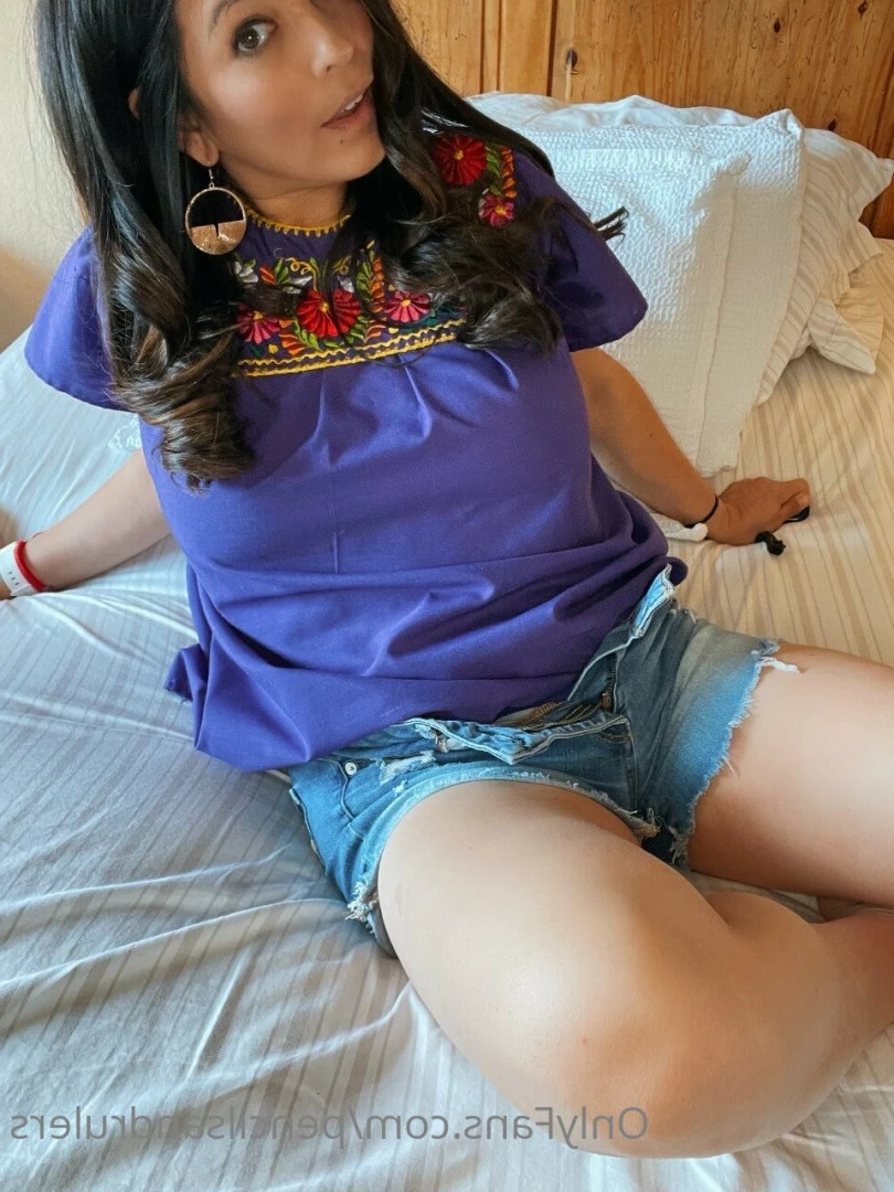 Debbie Martinez [ pencilsandrulers ] Onlyfans leaked photo 7349334 on Hotleaks.tv