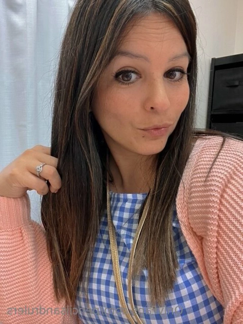Debbie Martinez [ pencilsandrulers ] Onlyfans leaked photo 7353946 on Hotleaks.tv