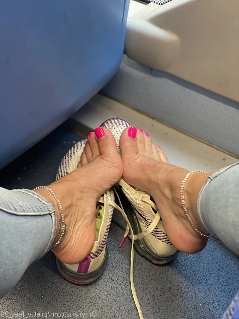 Goddess Vanessa [ pretty_feet_39 ] Onlyfans leaked photo 7171942 on Hotleaks.tv
