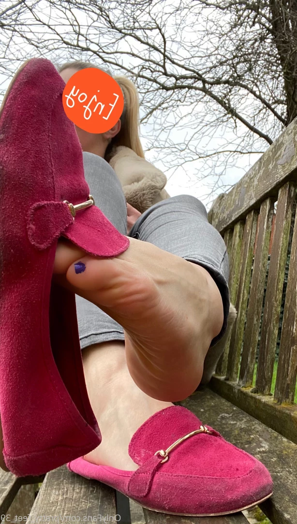 Goddess Vanessa [ pretty_feet_39 ] Onlyfans leaked photo 7172243 on Hotleaks.tv