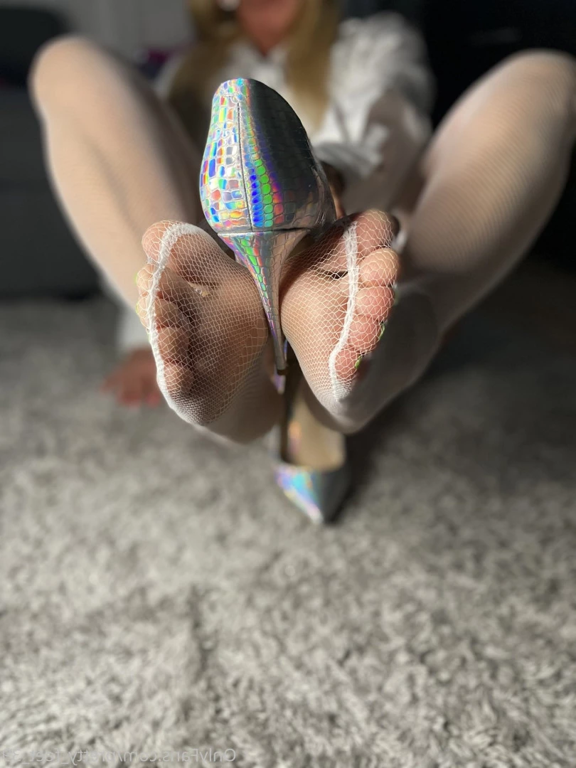 Goddess Vanessa [ pretty_feet_39 ] Onlyfans leaked photo 7173887 on Hotleaks.tv