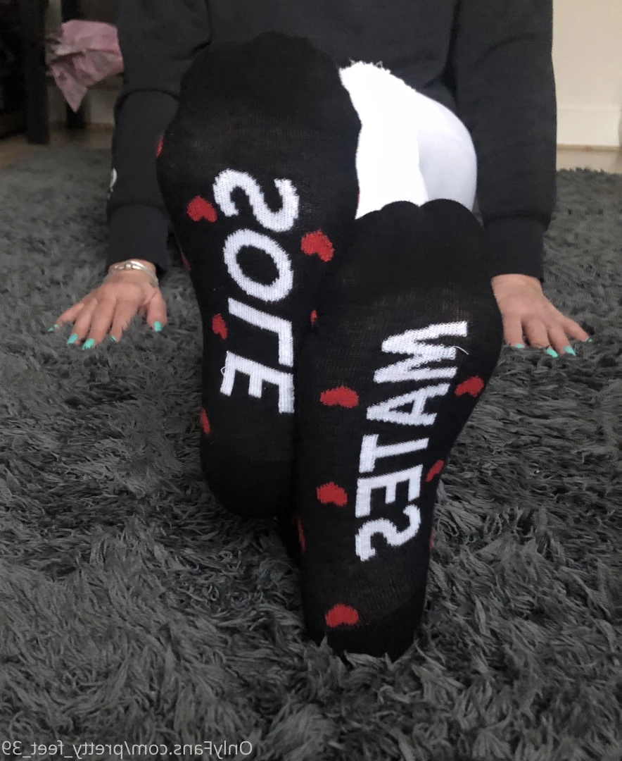 Goddess Vanessa [ pretty_feet_39 ] Onlyfans leaked photo 7177102 on Hotleaks.tv
