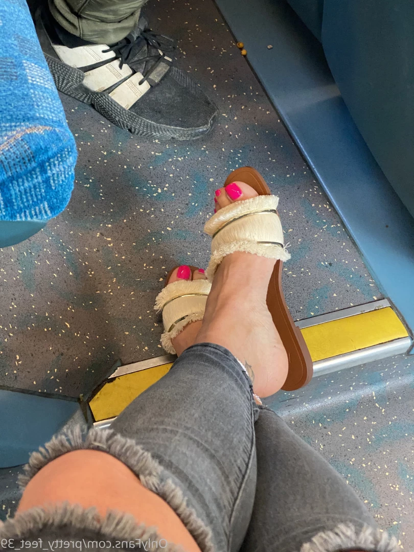 Goddess Vanessa [ pretty_feet_39 ] Onlyfans leaked photo 7181288 on Hotleaks.tv