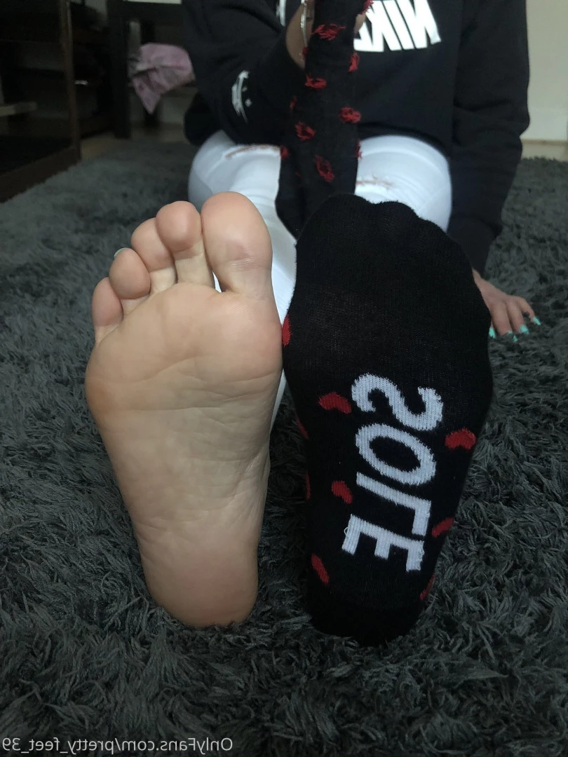 Goddess Vanessa [ pretty_feet_39 ] Onlyfans leaked photo 7183192 on Hotleaks.tv