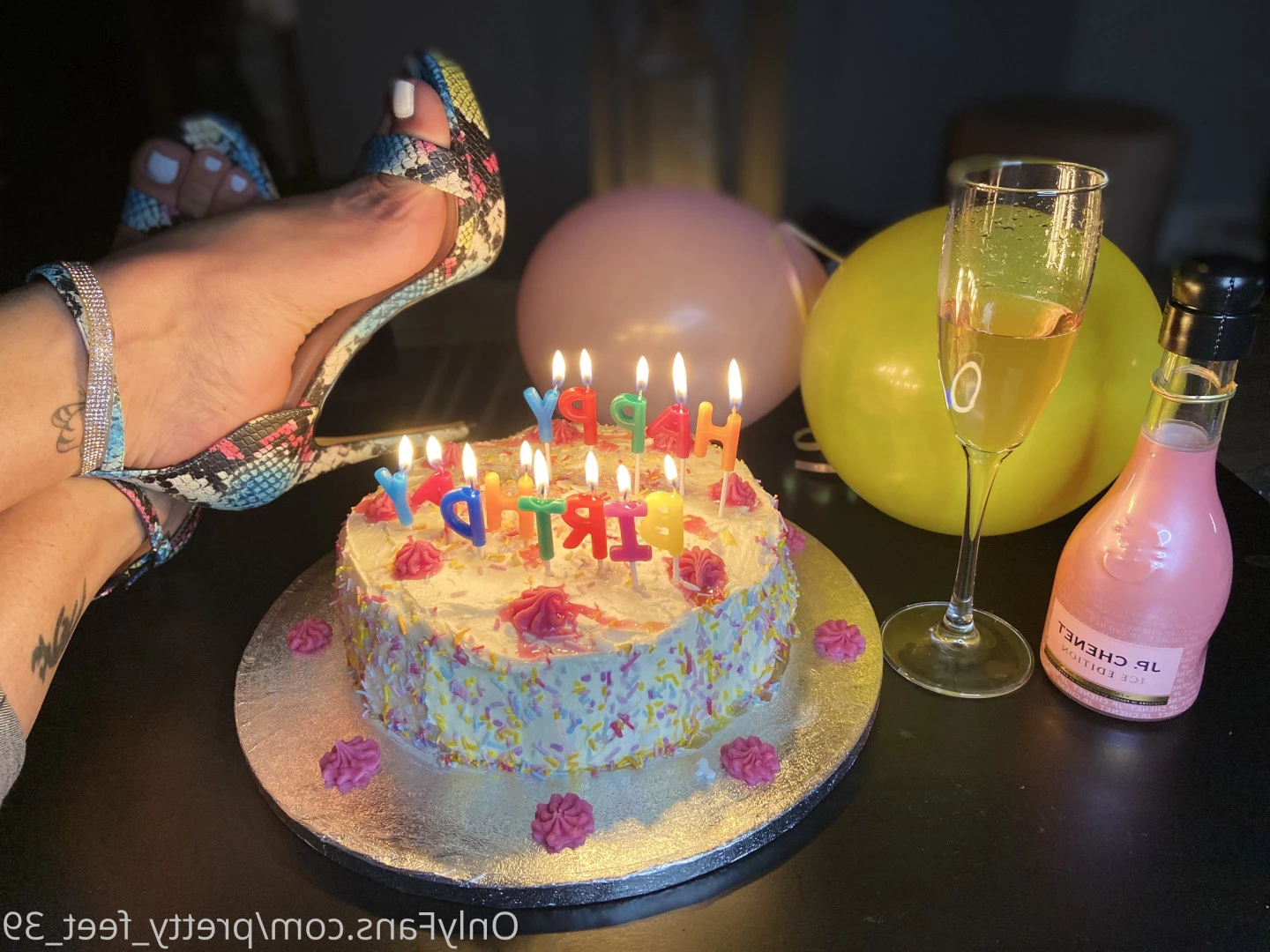 Goddess Vanessa [ pretty_feet_39 ] Onlyfans leaked photo 7183679 on Hotleaks.tv