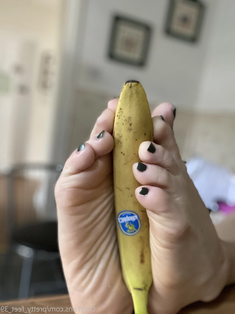 Goddess Vanessa [ pretty_feet_39 ] Onlyfans leaked photo 7184600 on Hotleaks.tv