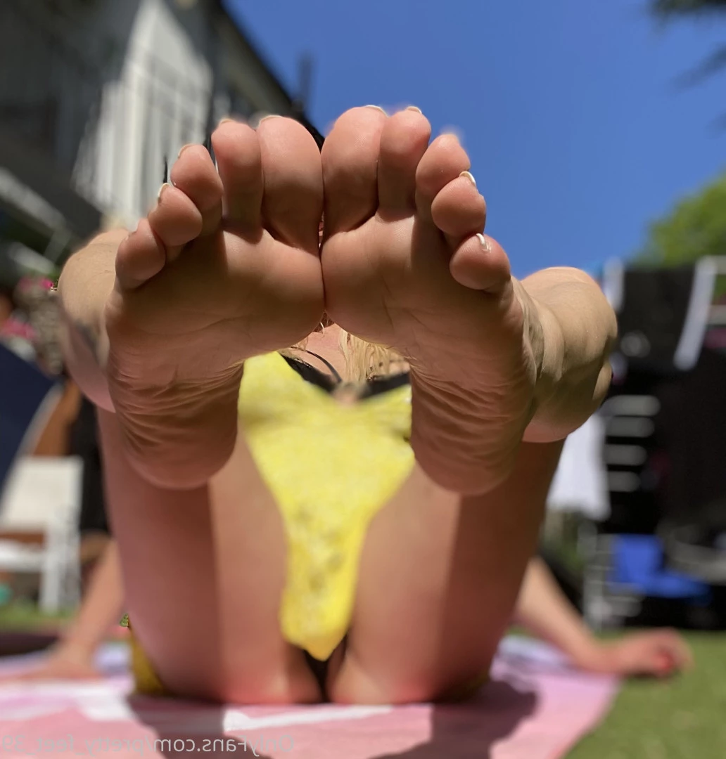 Goddess Vanessa [ pretty_feet_39 ] Onlyfans leaked photo 7188618 on Hotleaks.tv