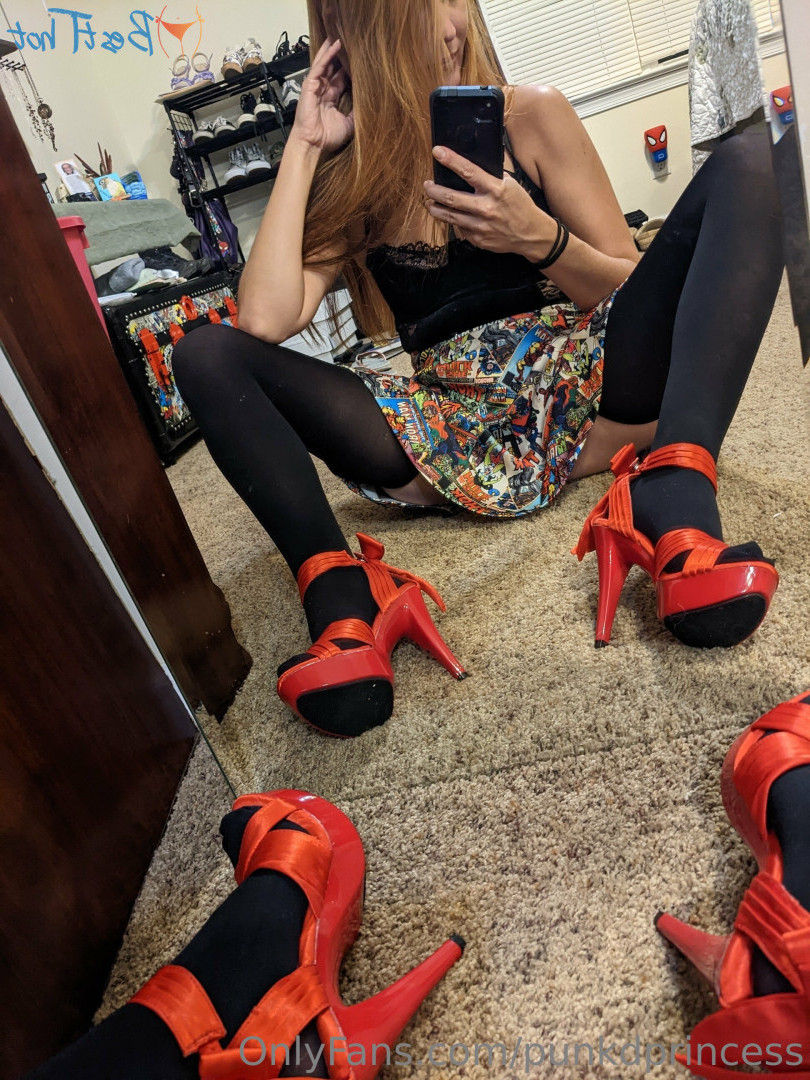 𝐏𝐮𝐧𝐤𝐝 𝐏𝐫𝐢𝐧𝐜𝐞𝐬𝐬 [ punkdprincess ] Onlyfans leaked photo 16874884 on Hotleaks.tv