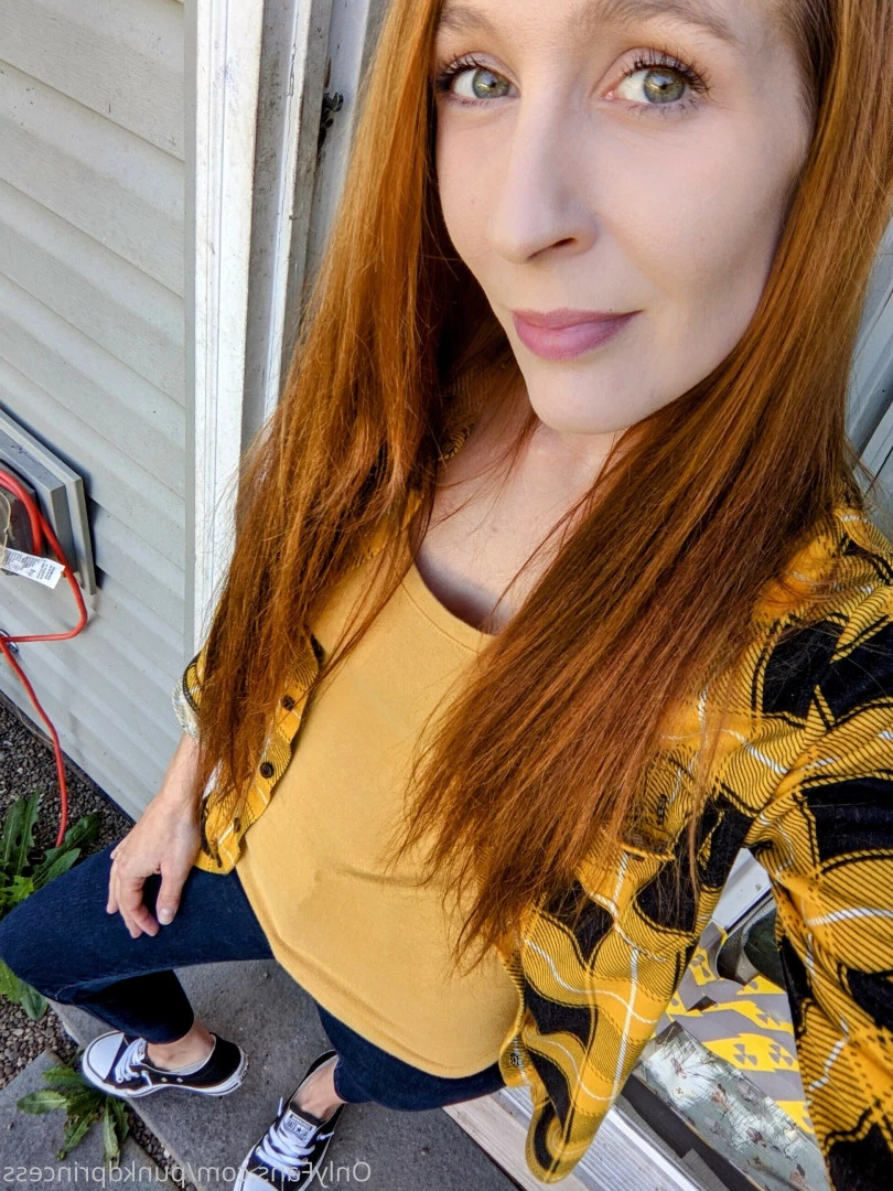 𝐏𝐮𝐧𝐤𝐝 𝐏𝐫𝐢𝐧𝐜𝐞𝐬𝐬 [ punkdprincess ] Onlyfans leaked photo 7185311 on Hotleaks.tv